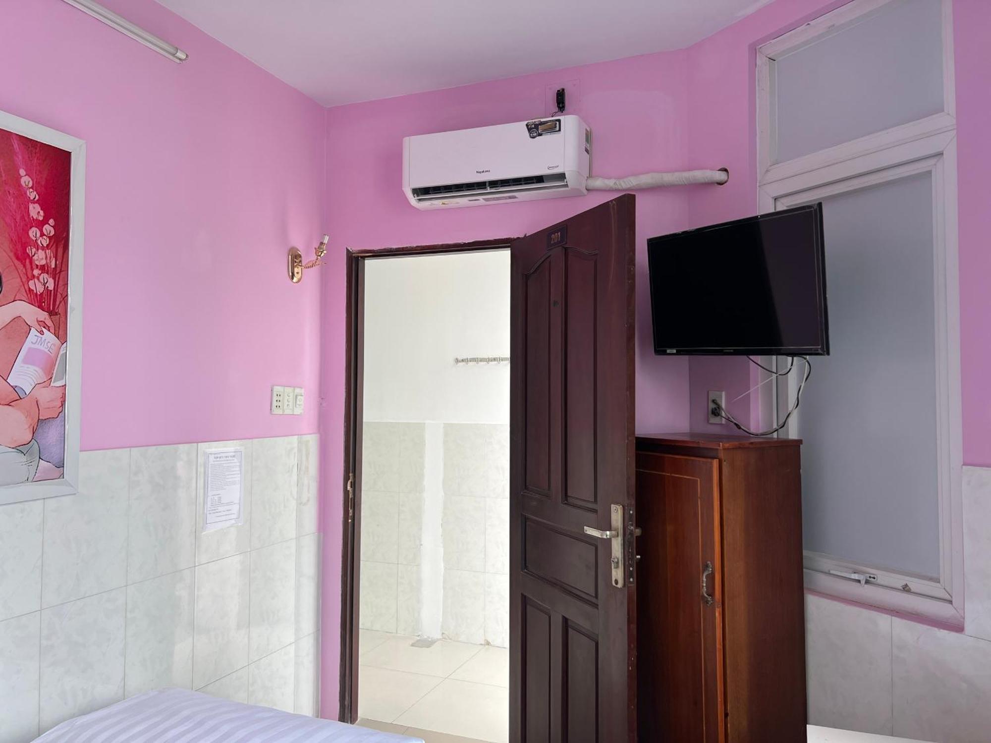 Bin Hom Motel Бьенхоа Экстерьер фото